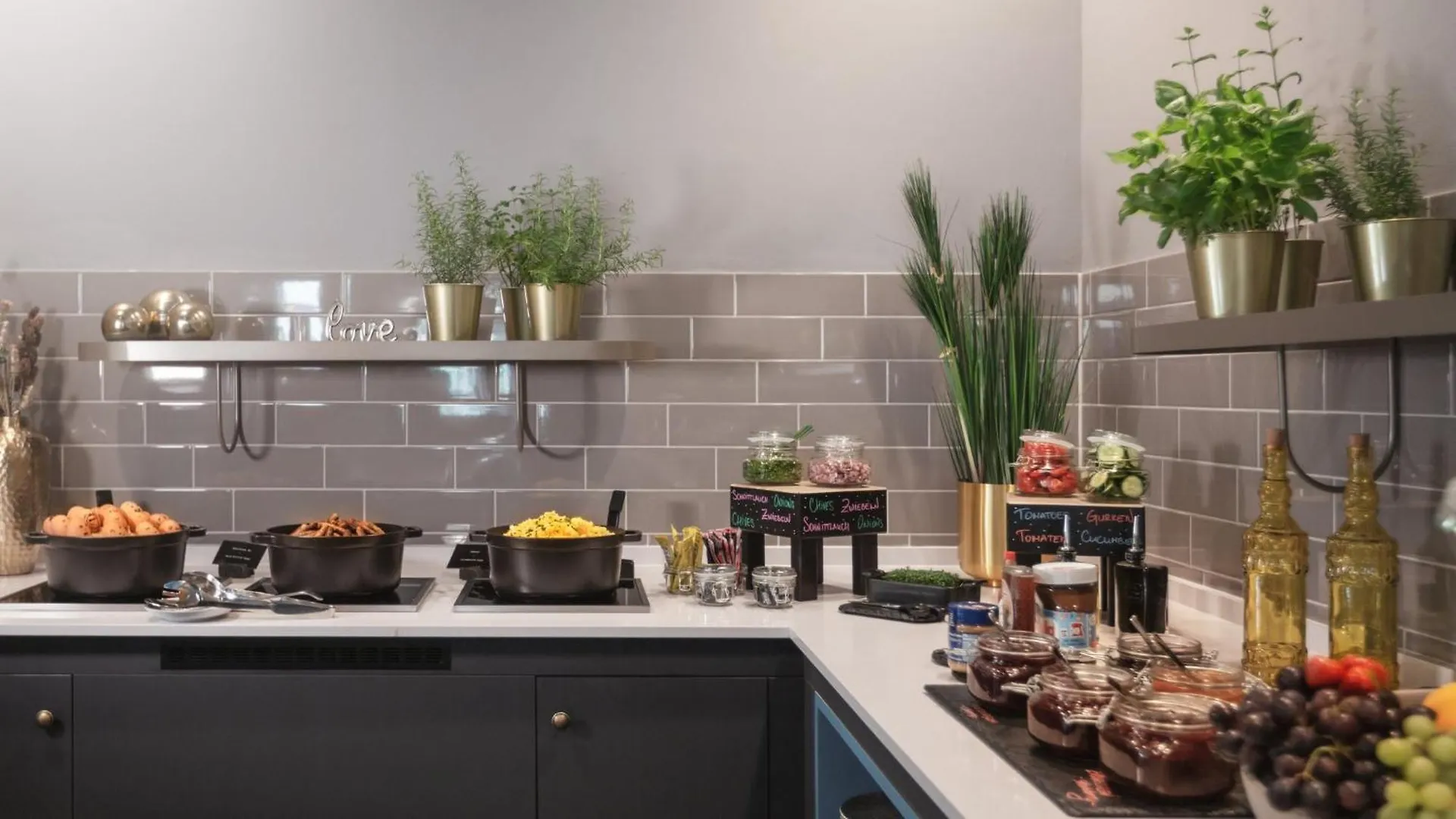 Holiday Inn - The Niu, Brass Munich Olympiapark By Ihg 3*,  Almanya